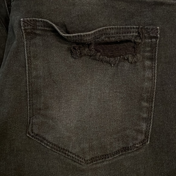 Maurice’s high rise black jeans - Picture 4 of 4